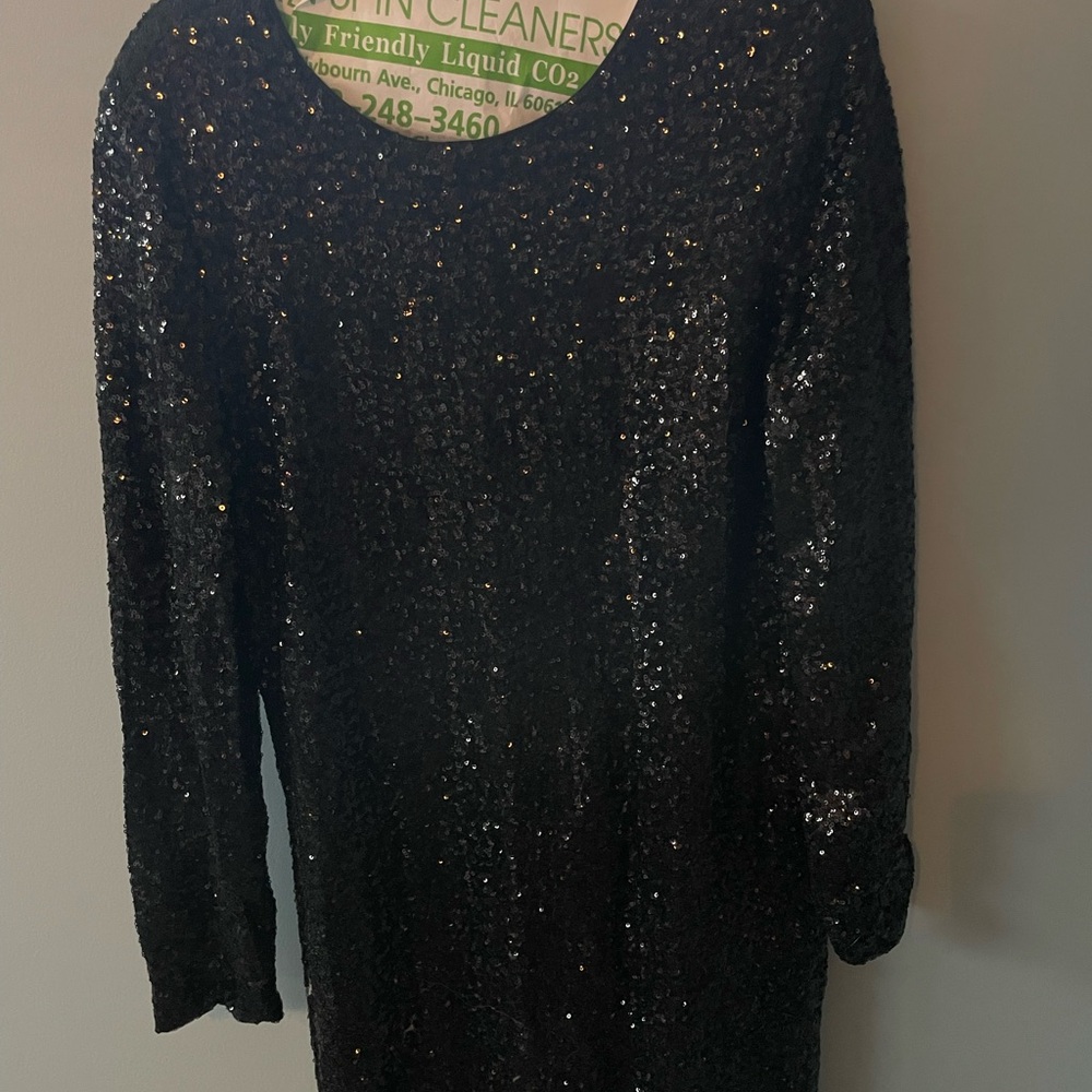 Beautiful long sleeve sequin dress